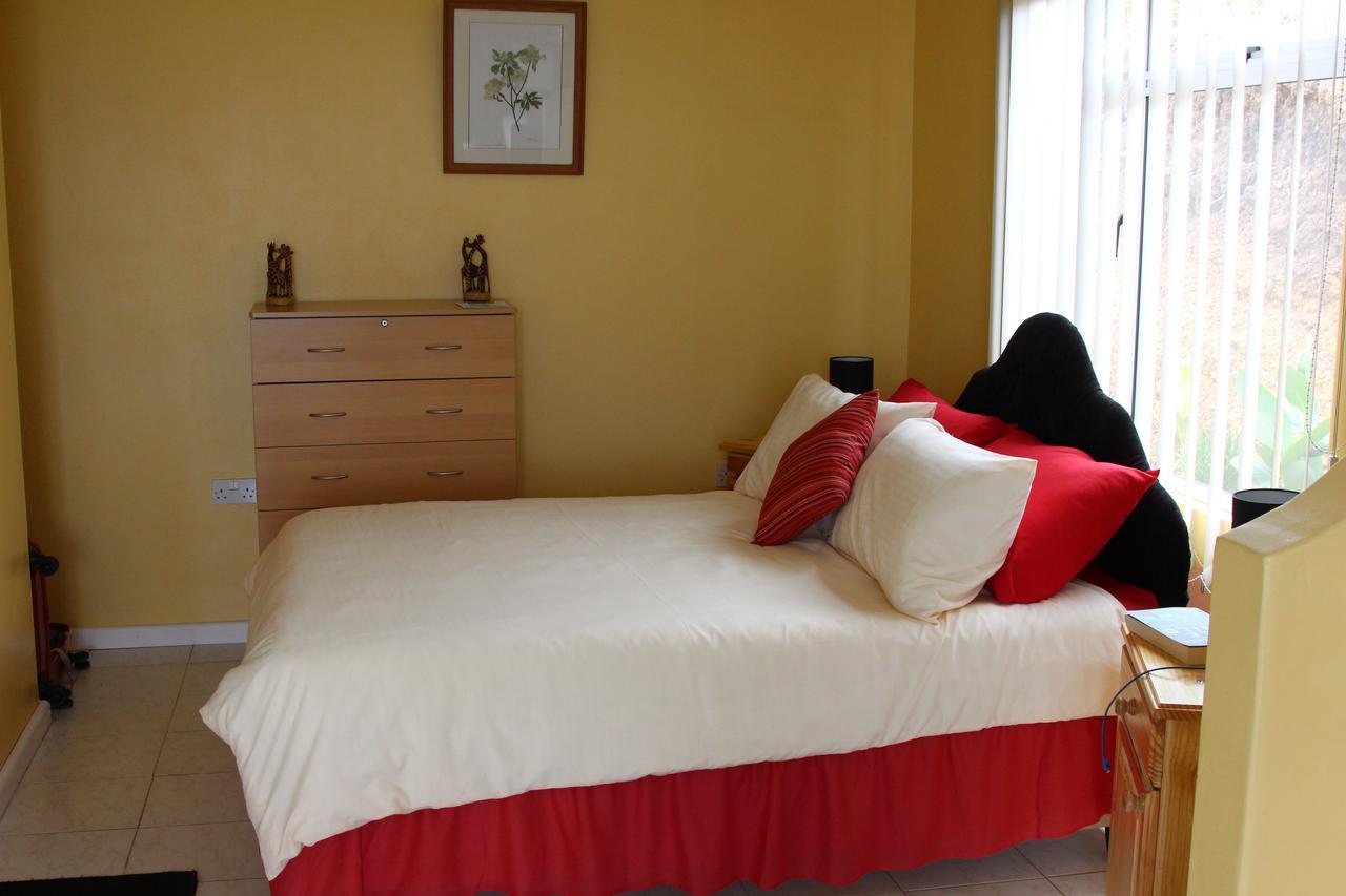 Richards Travel Lodge Jamestown Экстерьер фото